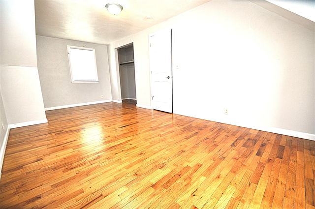 3053 S 3rd Street, Niles, MI 49120