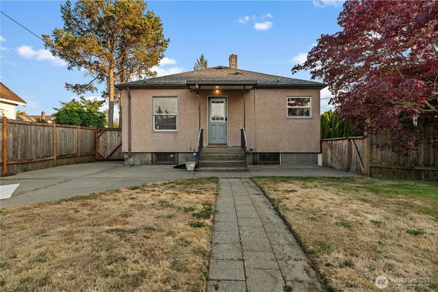 801 N Stevens Street, Tacoma, WA 98406