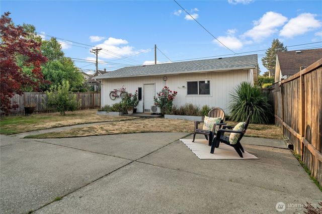 801 N Stevens Street, Tacoma, WA 98406
