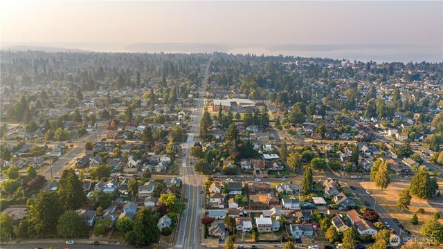 801 N Stevens Street, Tacoma, WA 98406