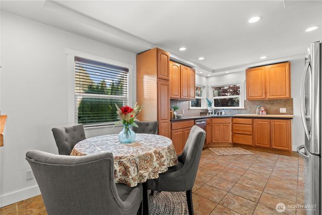 801 N Stevens Street, Tacoma, WA 98406