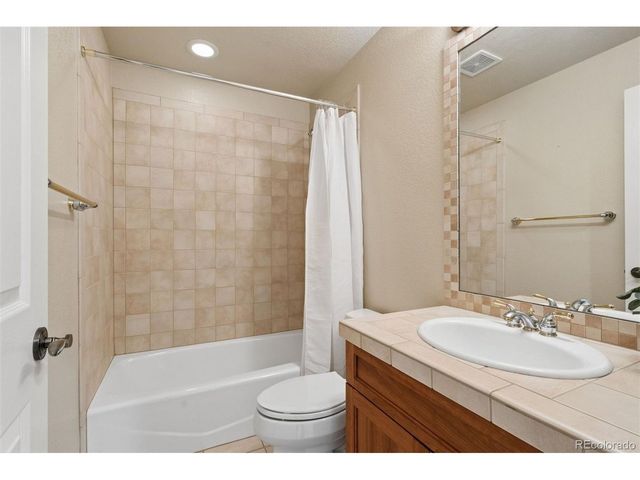 3871 Troon Cir, Broomfield, CO 80023