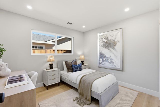 359 Penn Way, Los Gatos, CA 95032