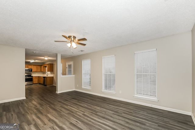 5391 Katherine Village Drive, Ellenwood, GA 30294