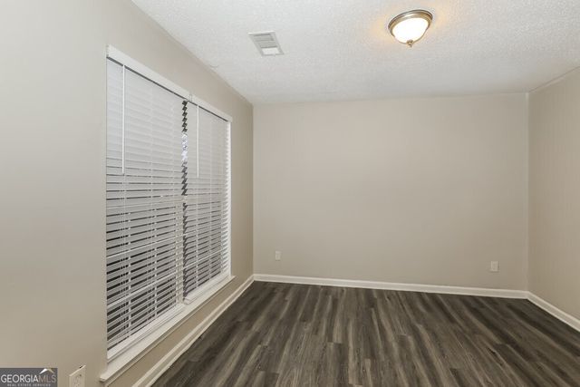 5391 Katherine Village Drive, Ellenwood, GA 30294