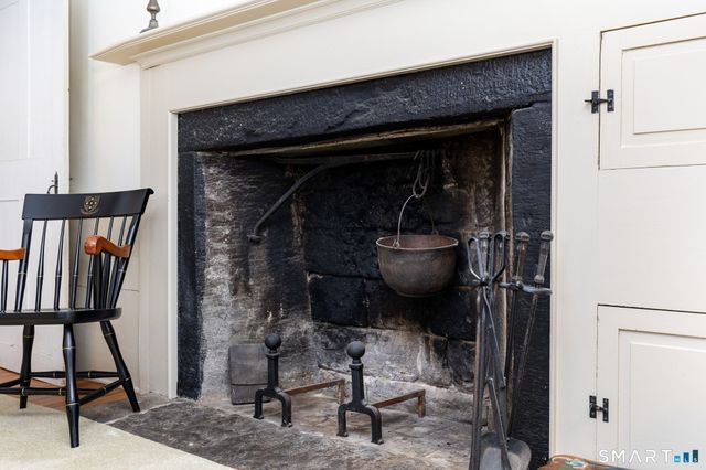 27 Edgerton Street, East Hampton, CT 06424