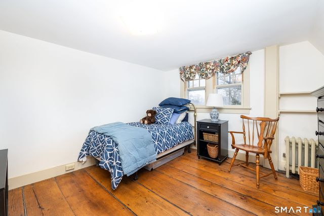 27 Edgerton Street, East Hampton, CT 06424