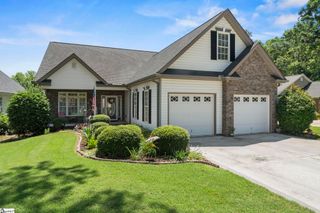 105 Garden View Court, Piedmont, SC 29673