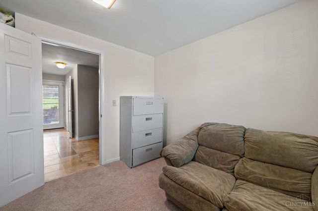 4073 Mantell Avenue, Sycamore Twp, OH 45236