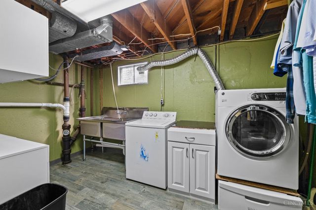 4073 Mantell Avenue, Sycamore Twp, OH 45236