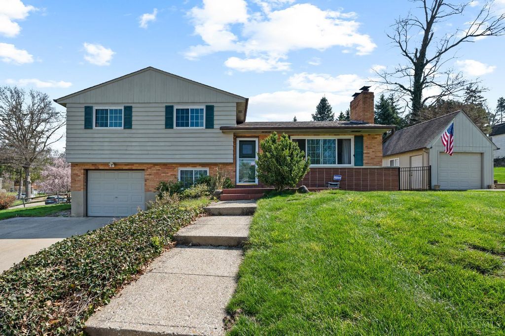 4073 Mantell Avenue, Sycamore Twp, OH 45236