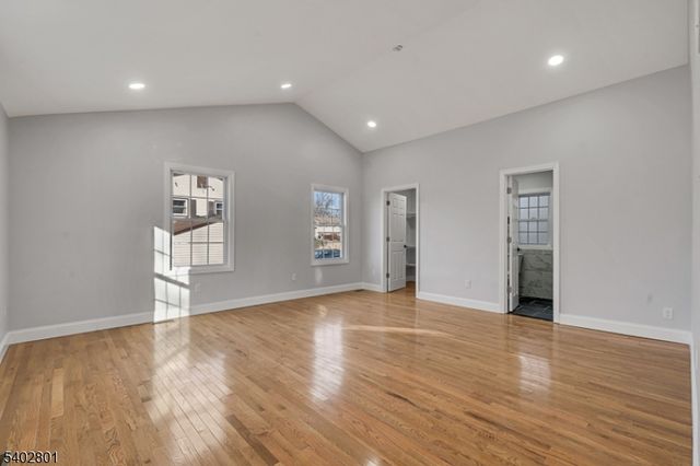 21 Vauxhall Rd, East Brunswick Twp., NJ 08816