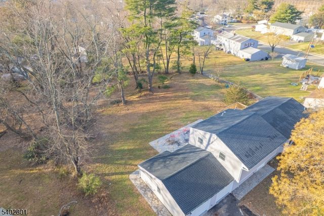 21 Vauxhall Rd, East Brunswick Twp., NJ 08816