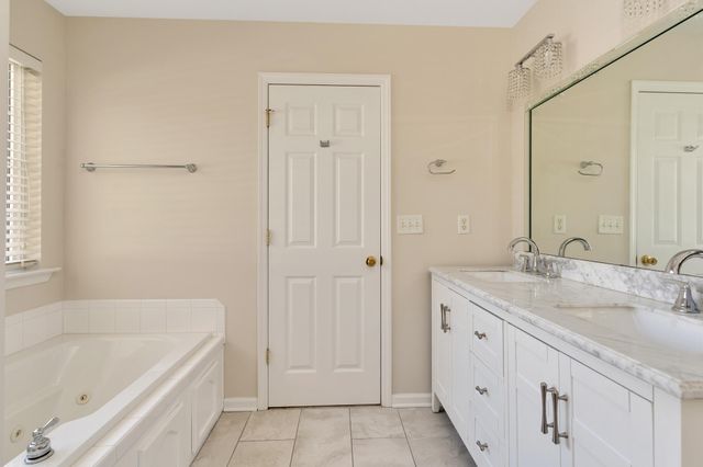 7117 Tyner Crossing Drive, Chattanooga, TN 37421