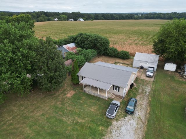 109 Gwinn Rd, Ethridge, TN 38456