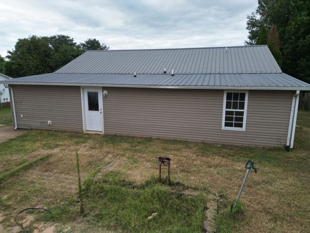 109 Gwinn Rd, Ethridge, TN 38456