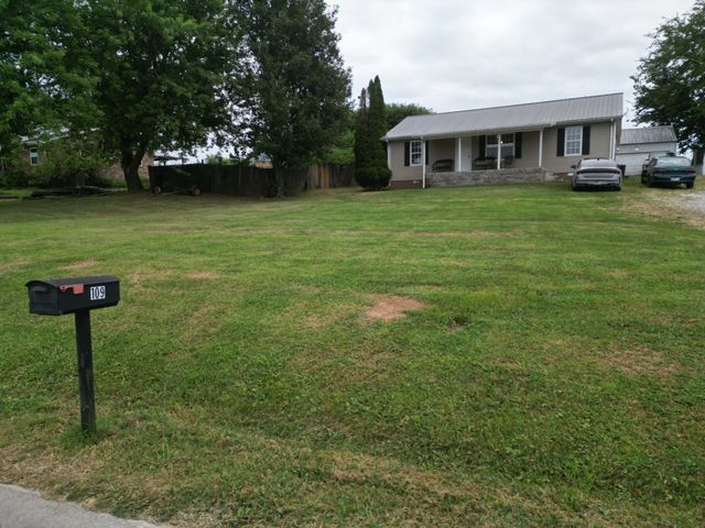 109 Gwinn Rd, Ethridge, TN 38456