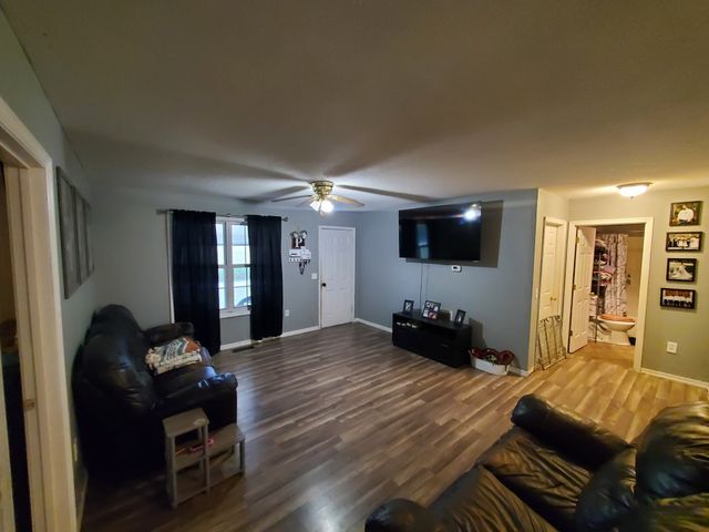 109 Gwinn Rd, Ethridge, TN 38456