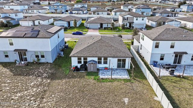 1517 Congaree Street, Davenport, FL 33837