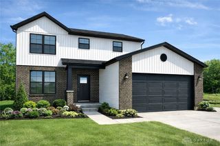 714 West Arlington Drive, Trenton, OH 45067