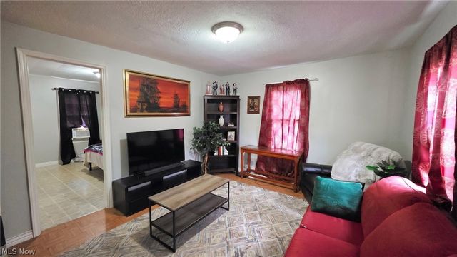1905 Covert Street, Parkersburg, WV 26101