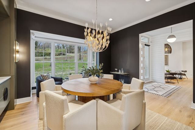 3900 Crestridge Dr, Nashville, TN 37204