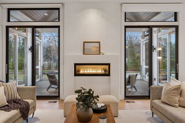 3900 Crestridge Dr, Nashville, TN 37204