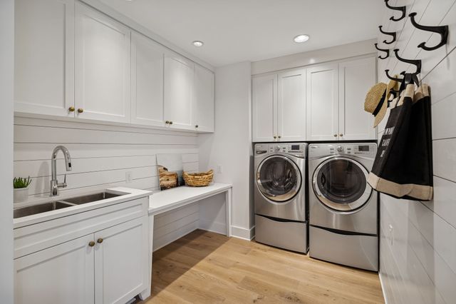 3900 Crestridge Dr, Nashville, TN 37204