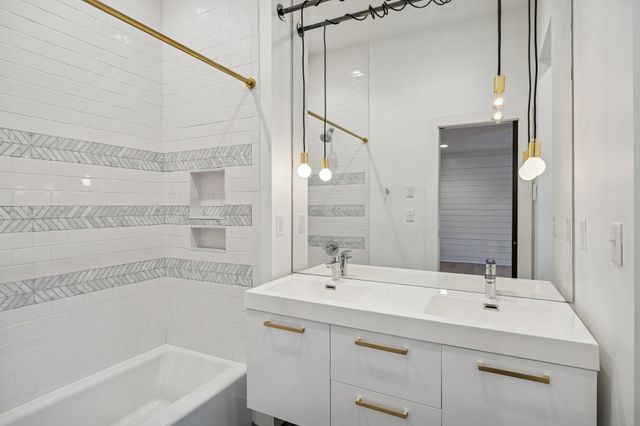 3900 Crestridge Dr, Nashville, TN 37204