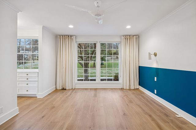 3900 Crestridge Dr, Nashville, TN 37204