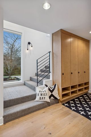 3900 Crestridge Dr, Nashville, TN 37204