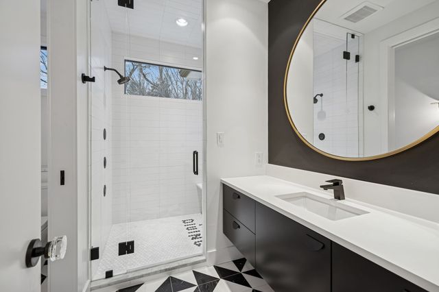 3900 Crestridge Dr, Nashville, TN 37204