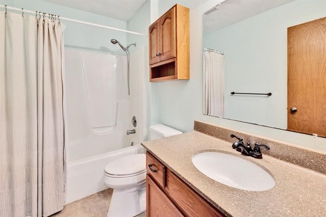 629 W Mohawk Trail, Deforest, WI 53532