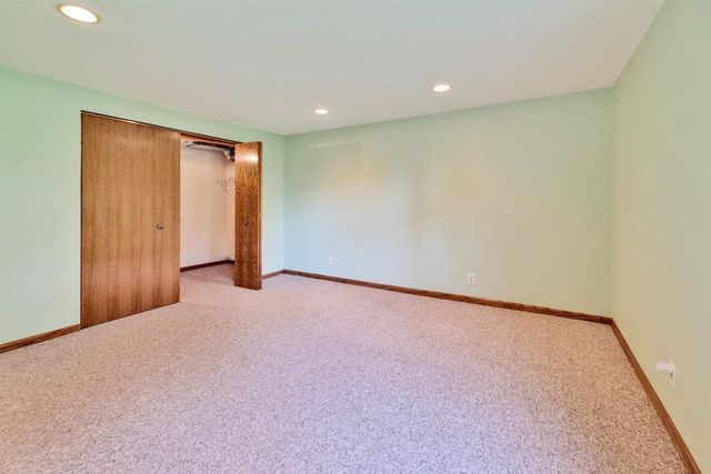 629 W Mohawk Trail, Deforest, WI 53532