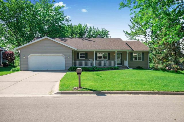 629 W Mohawk Trail, Deforest, WI 53532