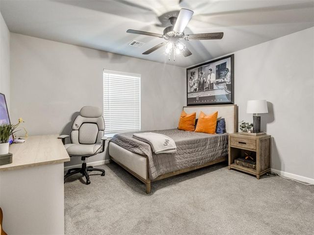 14356 Fox Lair Lane, Edmond, OK 73025