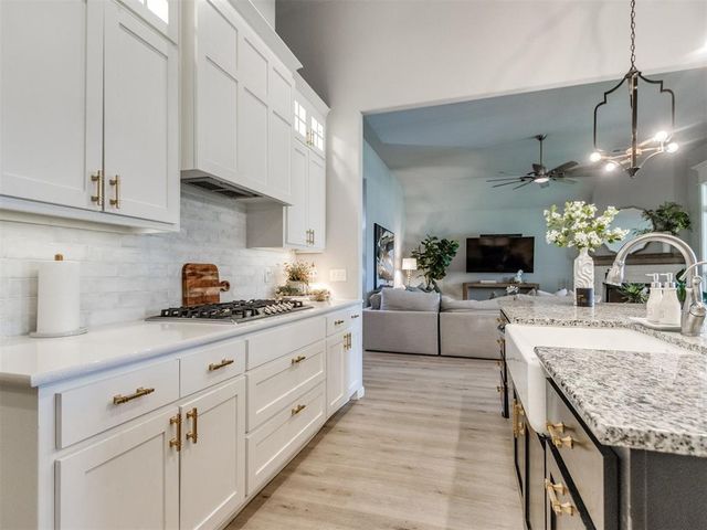 14356 Fox Lair Lane, Edmond, OK 73025