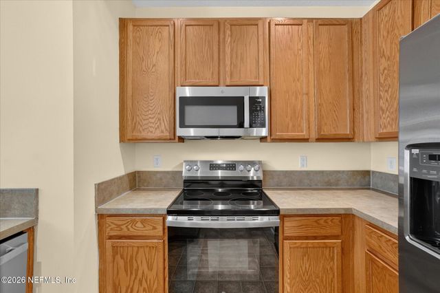 12301 KERNAN FOREST Boulevard 2402, Jacksonville, FL 32225