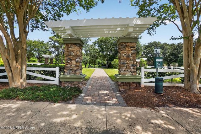 12301 KERNAN FOREST Boulevard 2402, Jacksonville, FL 32225