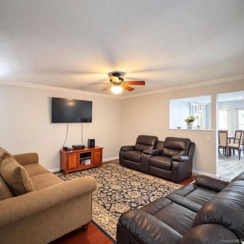 19 Rutland Road, Mastic, NY 11950