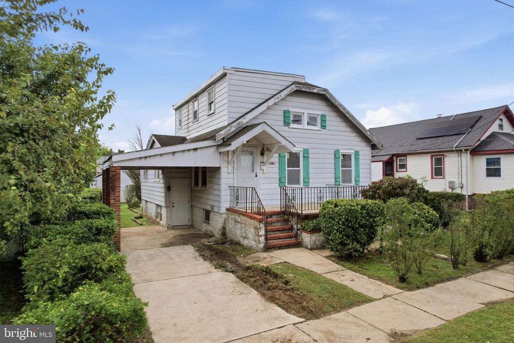 835 WOODLAND AVE, BURLINGTON, NJ 08016 — photo 2