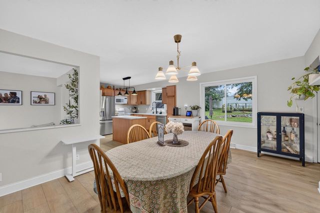 N88W17022 Elmwood DRIVE, Menomonee Falls, WI 53051
