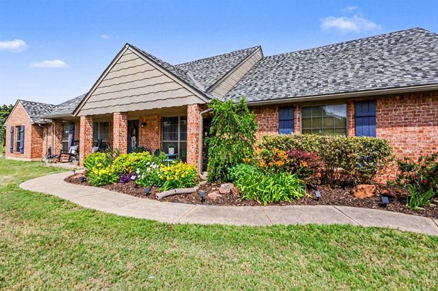 10050 Lookout Pointe, Edmond, OK 73034