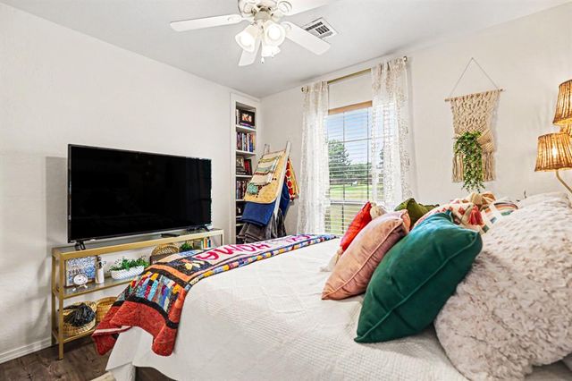 10050 Lookout Pointe, Edmond, OK 73034