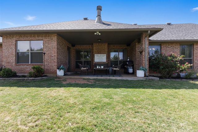 10050 Lookout Pointe, Edmond, OK 73034