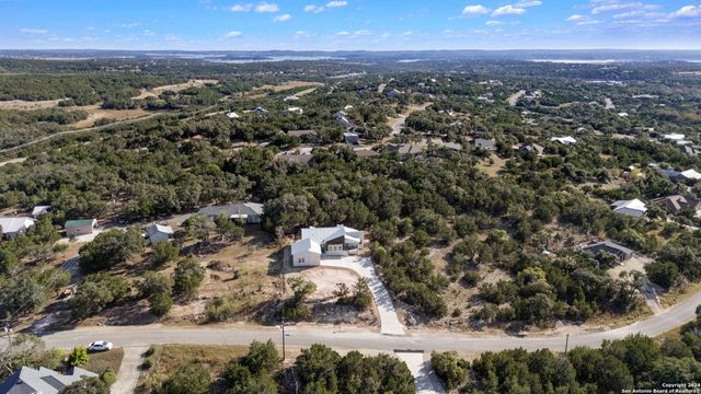 2920 Rocky Ridge Loop, Canyon Lake, TX 78133