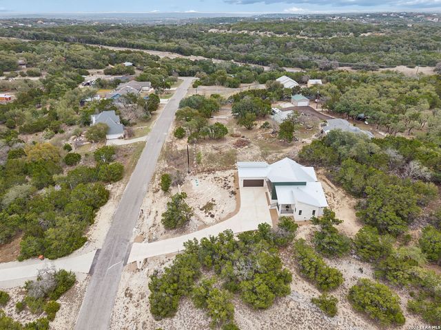 2920 Rocky Ridge Loop, Canyon Lake, TX 78133