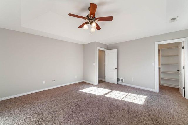 5303 FLATTS MILL CT, Columbia, MO 65203