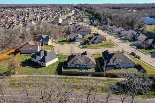 5303 FLATTS MILL CT, Columbia, MO 65203