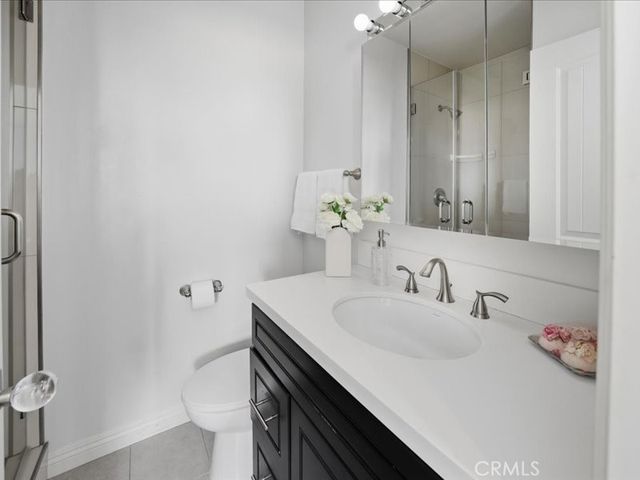 9735 Via Roma, Burbank, CA 91504